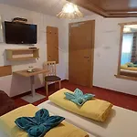 Fruehstueckspension Maison d'hôtes 4*