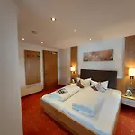 Maison d'hôtes Fruehstueckspension 4*