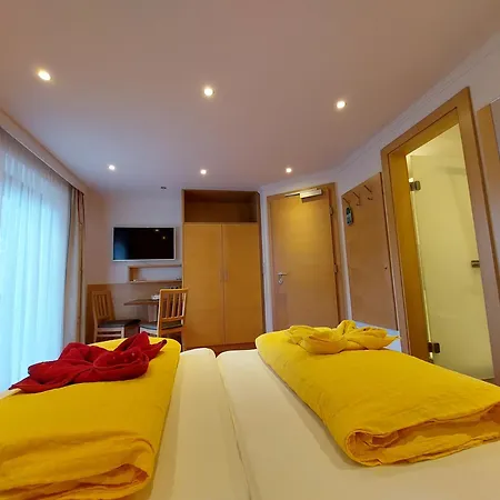 Fruehstueckspension Konukevi 3*