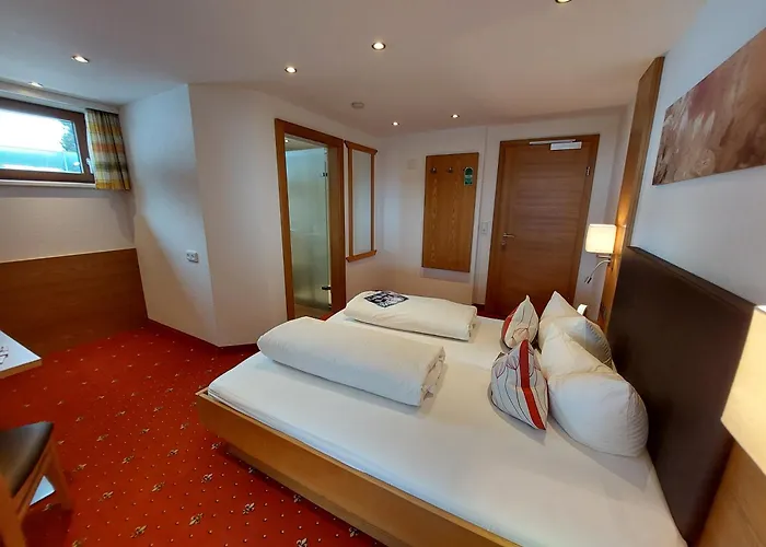 Pensionat Fruehstueckspension 3*