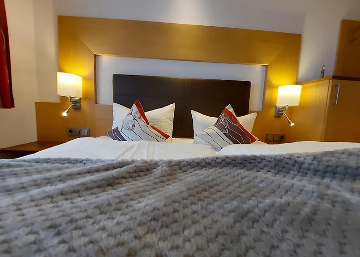 Fruehstueckspension 3* Kappl (Landeck)