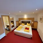 Fruehstueckspension 4*