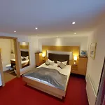 Fruehstueckspension 4*