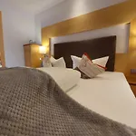 Fruehstueckspension 4*